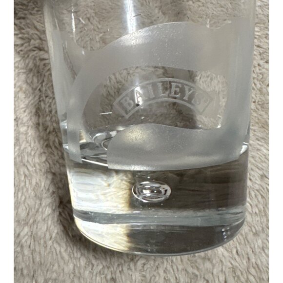 Baileys Branded Etched Clear Glasses Set Of 4 Controlled Bubble - Picture 6 of 10